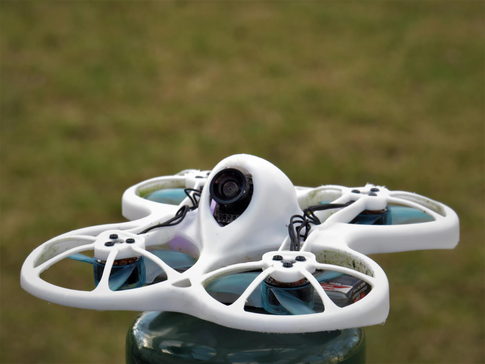Imagem de um drone moderno
